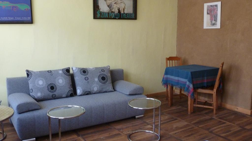 Alte Schule Apartment Tambach Dietharz Ruang foto